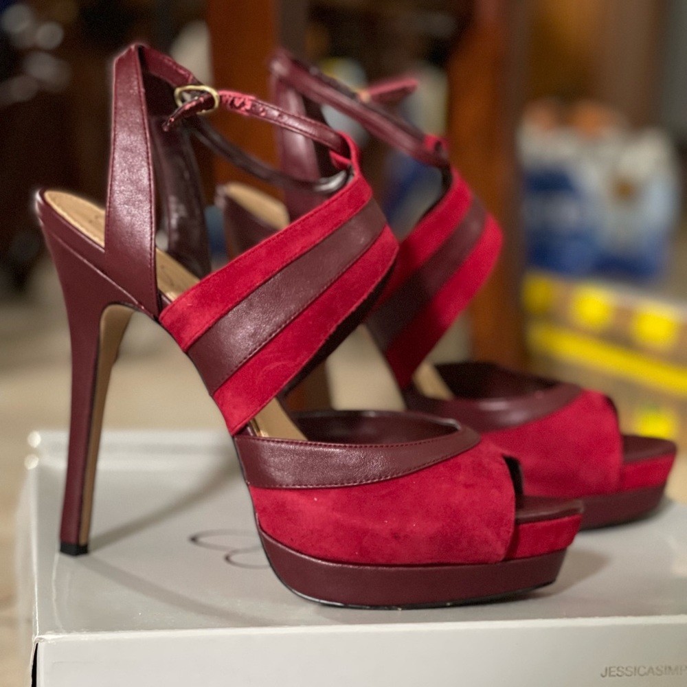Jessica Simpson Eman heels